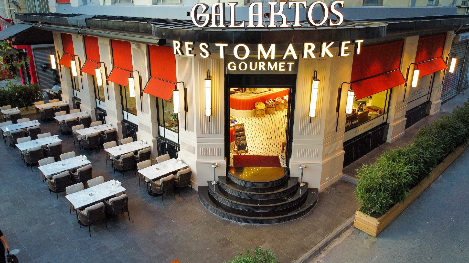 Galaktos Gurme Restomarket İç Mekan